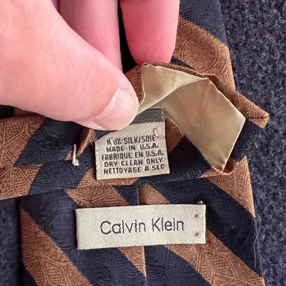 Calvin Klein Neck Tie - Picture 4 of 4
